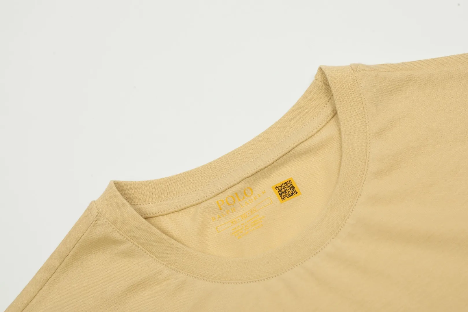 🅿️116 "Top quality" Style number: DS003# (not off the shelves all year round) [Ralph Lauren classic pony embroidered round neck basic short sleeves] ✅Ralph Lauren Ralph Lauren classic basic versatile round neck short sleeves ✅Main supplier platform live broadcast Wholesale entities Replenish when out of stock Not off the shelves ✅ZP quality 1:1 version Scan the code to enter the GF website Z cabinet quality ✅26 pieces of 180g hydrophilic toner 100% cotton fabric, comfortable and soft, strong breathability, high-end, cost-effective, good quality needless to say ✅Restore the original version, the maximum size can be worn up to 210 pounds, loose, comfortable and stress-free ✅Work wear, life wear, suitable for various occasions, must-have recommendation for couples Size: Powder white dark gray blue label light gray white label